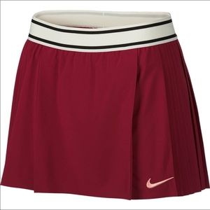 Nike Pleated Skirt